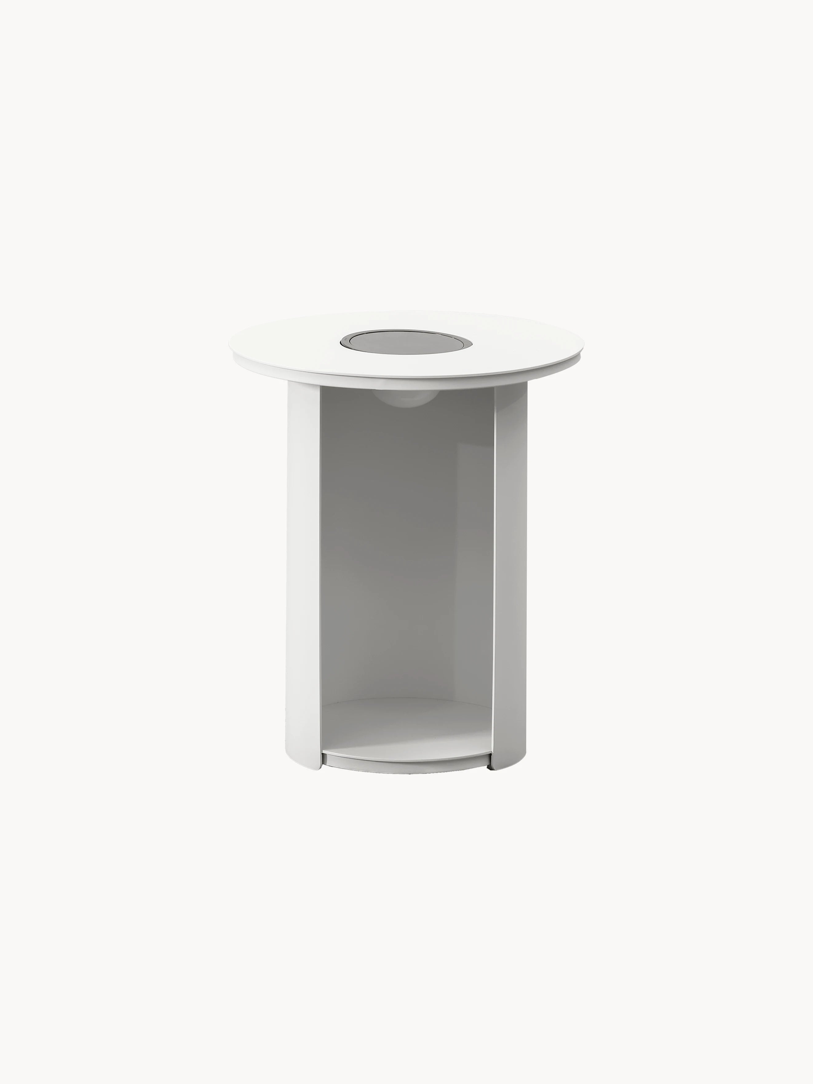 Baden-Baden Multifunktionale Runder Couchtisch mit Solarlicht, minimalistisches Design, zylindrisch mit offenem Stauraum und eingelassenem Ring auf der Oberfläche. Perfekt als stilvolle, funktionale Ergänzung für moderne Außenbereiche.