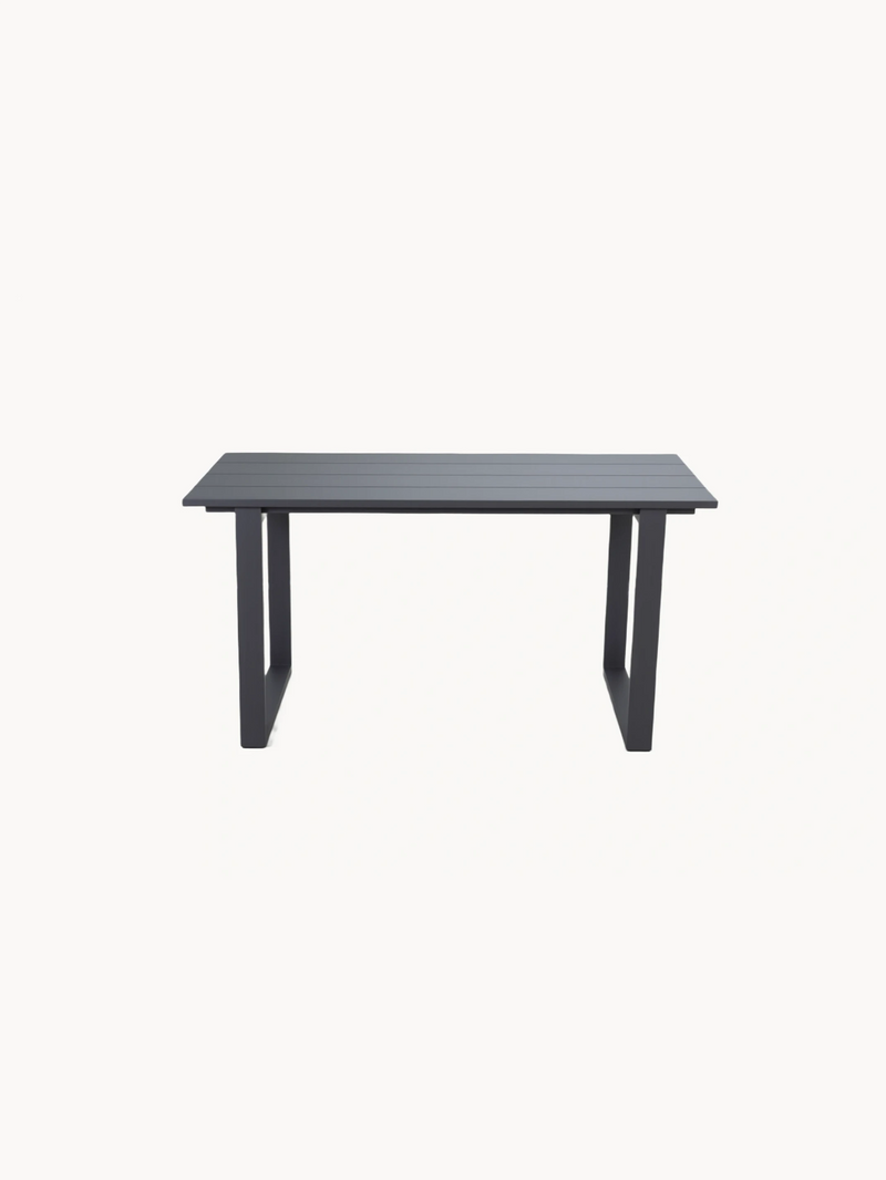 Elche Outdoor Esstisch (140cm) – Modernes Design für den Garten