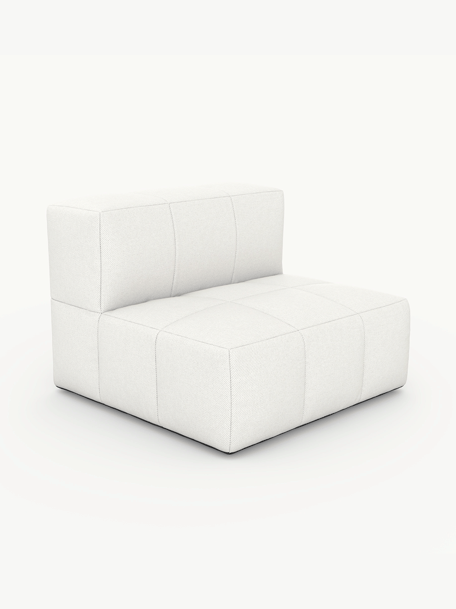 Modulares Garten-Lounge-Set Marshmallow: Ein armloses, bodenstehendes Sofamodul in Off-White mit dezentem Grid-Tufting und integriertem Rücken; ideal für flexible, nachhaltige Outdoor-Gestaltungen von Finqa.