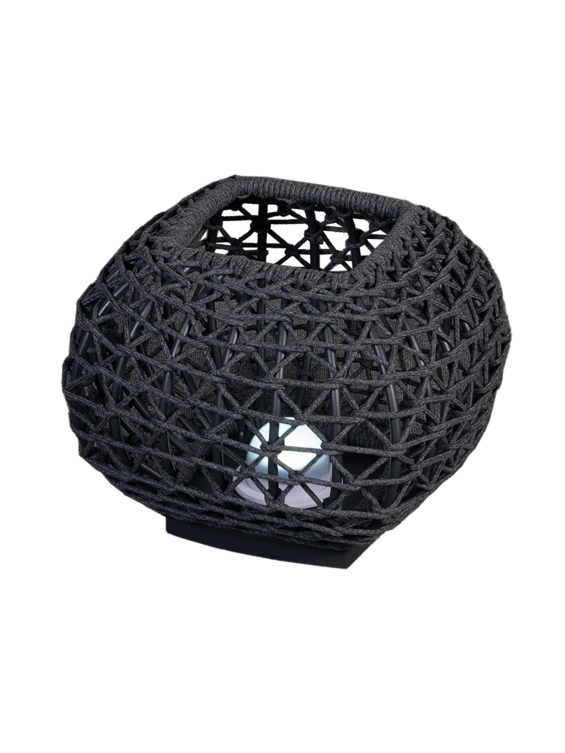 Finqa Helsinki Solar Gartenlampe mit Aluminium-Pulverbeschichtung und hydrophobem Seil-Lampenschirm, zeigt ein elegantes, korrosionsbeständiges Design, ideal für stimmungsvolle Beleuchtung im Garten.