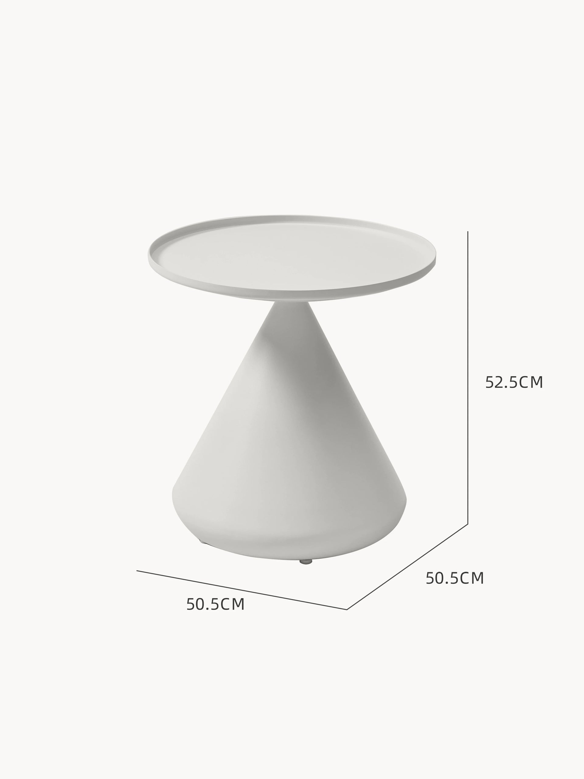 Keukenhof Spitz zulaufender Couchtisch mit gerollten Kanten: Ein minimalistischer, weißer Beistelltisch mit konischem Sockel und flachem, rundem Tablett-Top, 50,5 cm Durchmesser und 52,5 cm hoch, passend für stilvolle Outdoor-Umgebungen von Finqa GmbH.