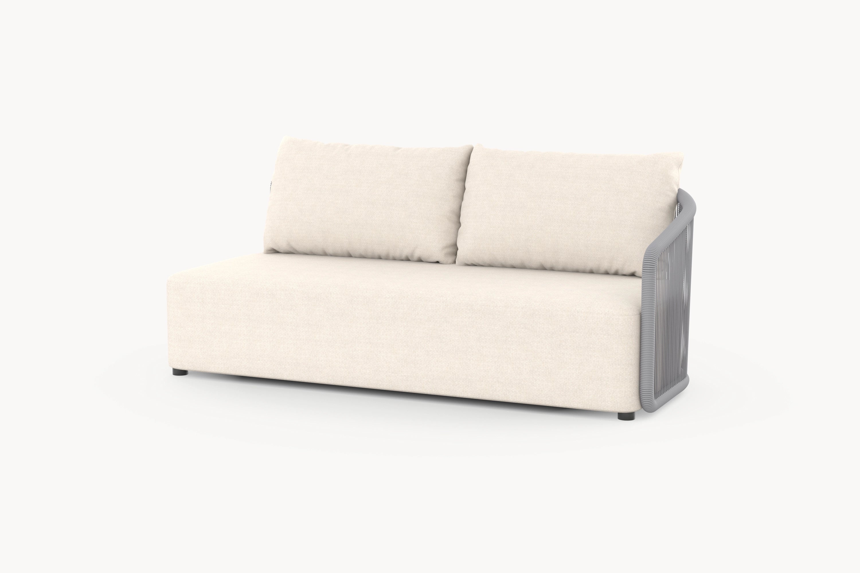 Kapalai Liege mit einer Armlehne: Elegantes, modulares Outdoor-Möbelstück mit kunstvoll verflochtenem Seildesign und abgerundeten Ecken, ideal für stilvolle Entspannung in Gärten und Terrassen von Finqa GmbH.