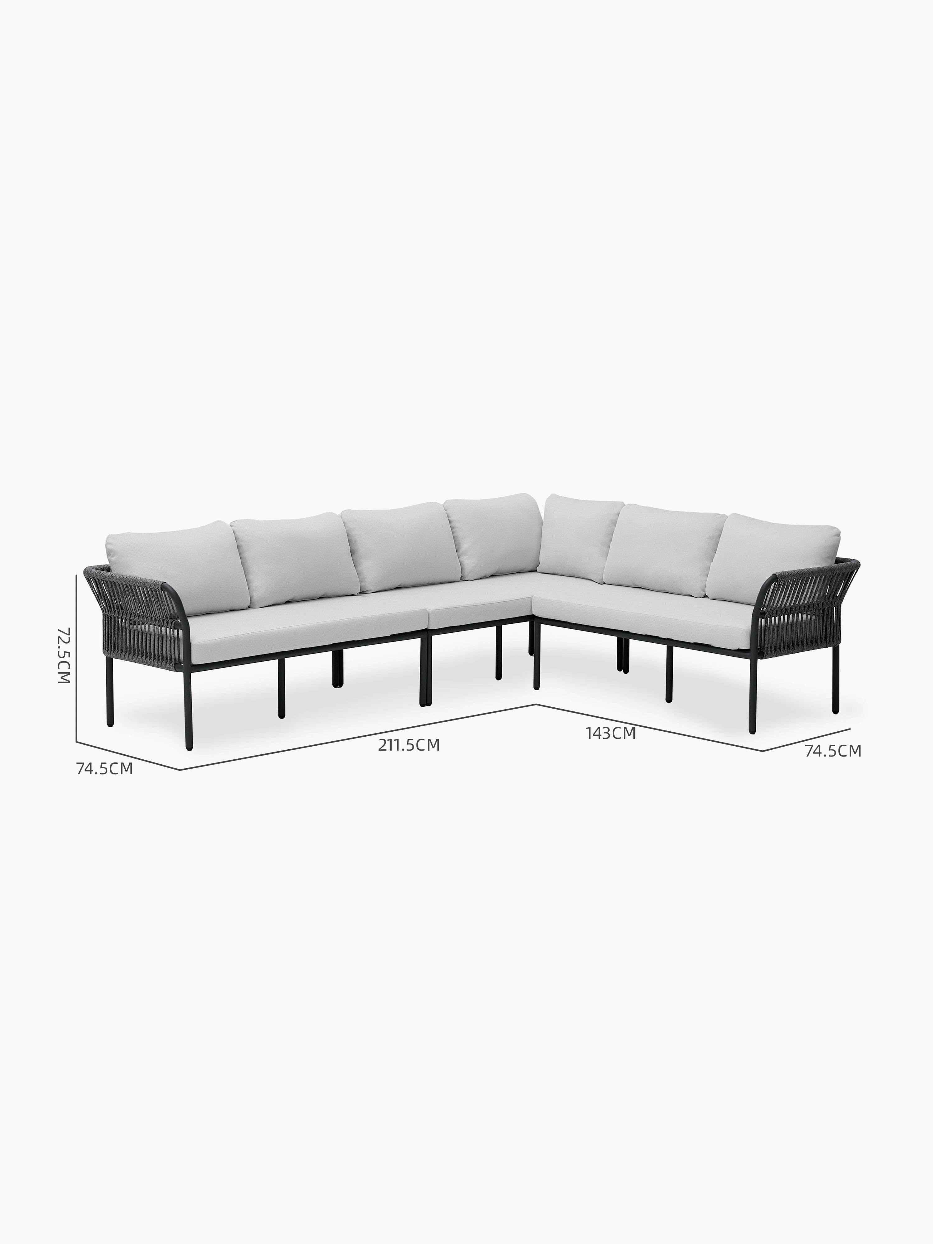 Malaga Garten Ecklounge Set (6-Sitzer) mit L-Form, schwarzem Metallrahmen, schwarzen Seilarmlehnen und hellgrauen Kissen. Modular und robust, ideal für stilvolle Terrassengestaltung von Finqa GmbH.
