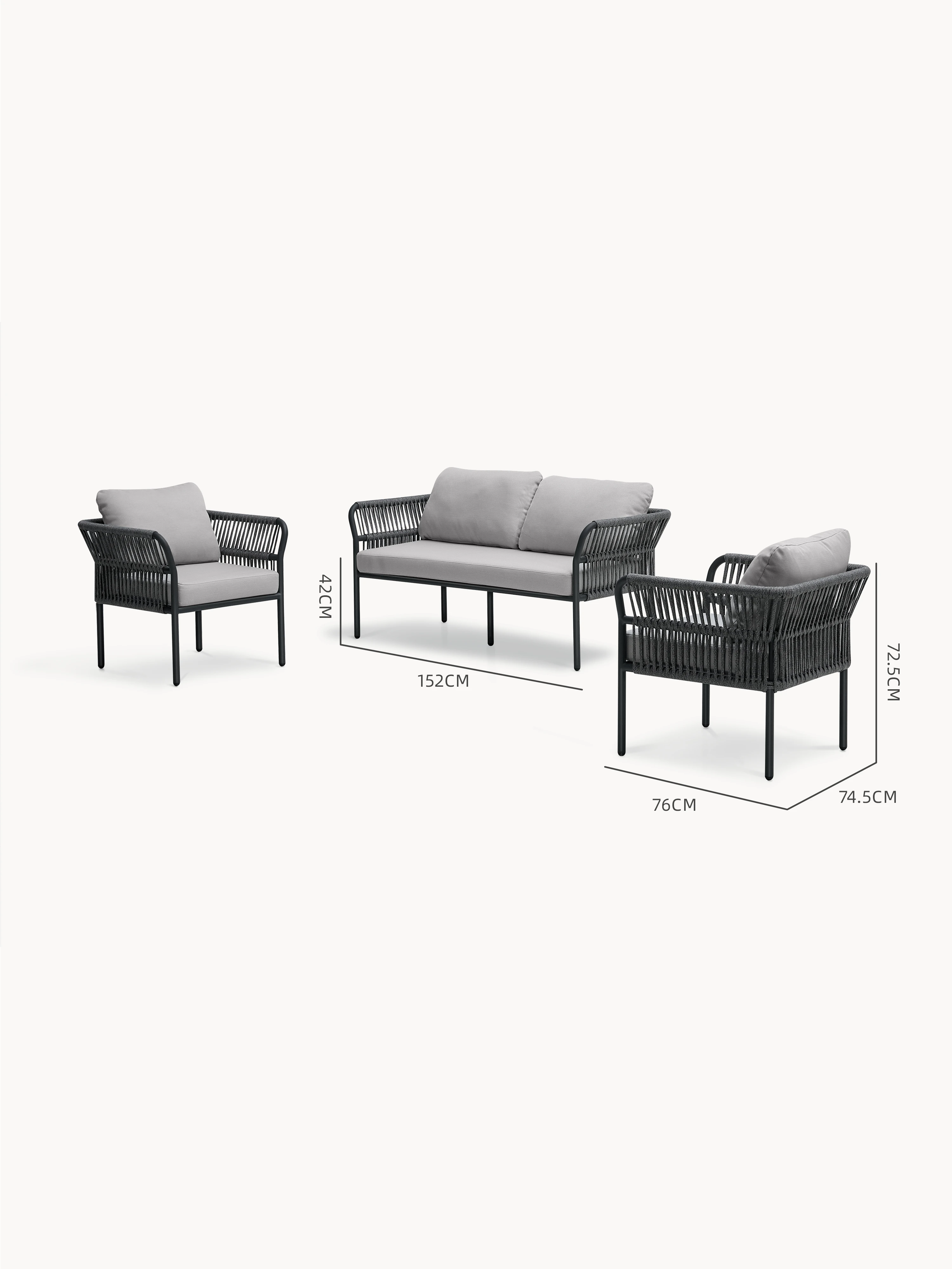 Malaga Garten Ecklounge Set: Dreiteiliges Set mit zwei Sesseln und einem Zweisitzer aus grauem, geflochtenem Seil, ergänzt durch graue Kissen. Ideal für flexible, stilvolle Terrassengestaltung.