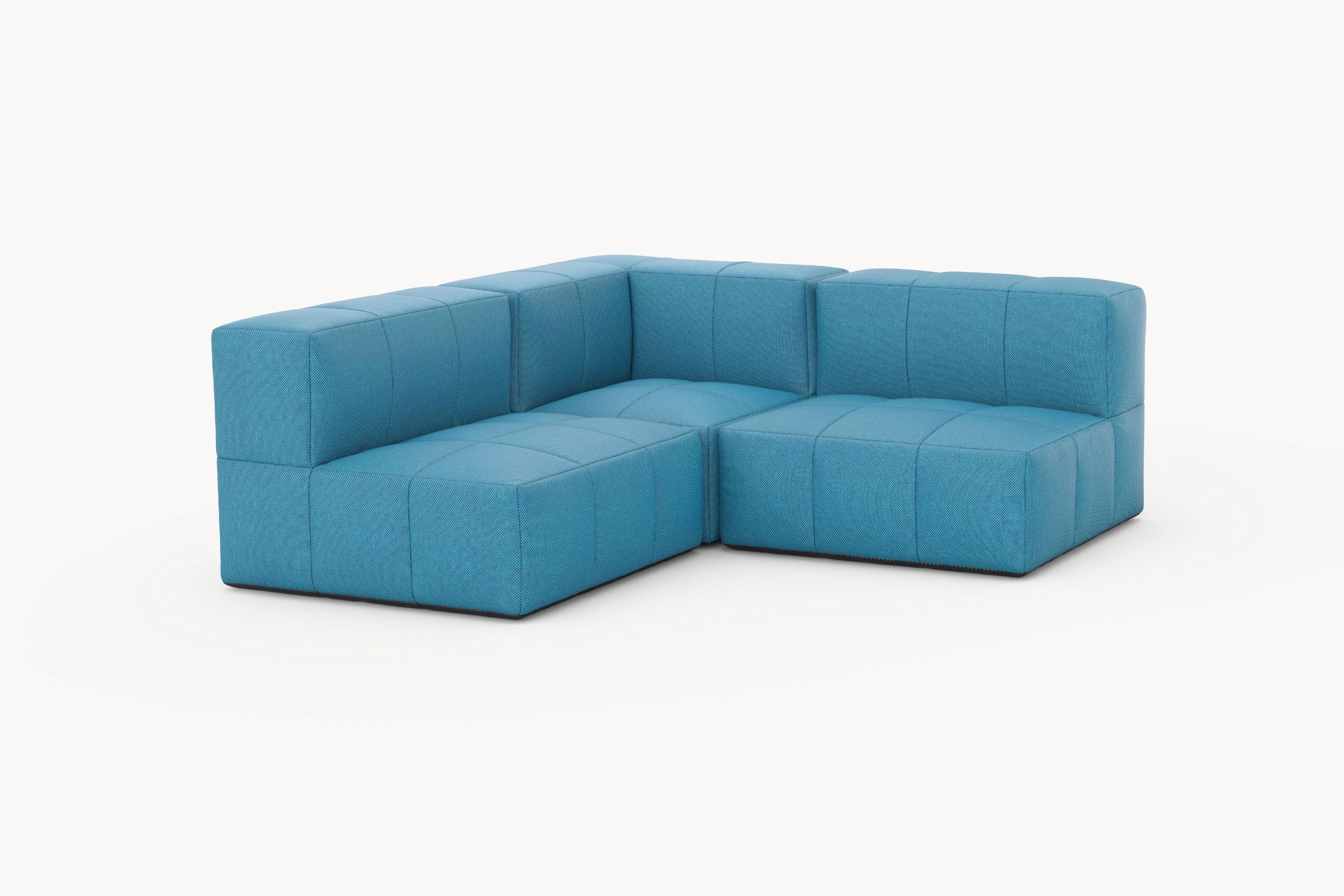 Marshmallow Modular Sofa von Finqa: Ein elegantes, blaues Sofa mit schwarzen Beinen, inspiriert von Marshmallows, umweltfreundlich und anpassbar für individuelle Loungesofas im Innen- und Außenbereich.