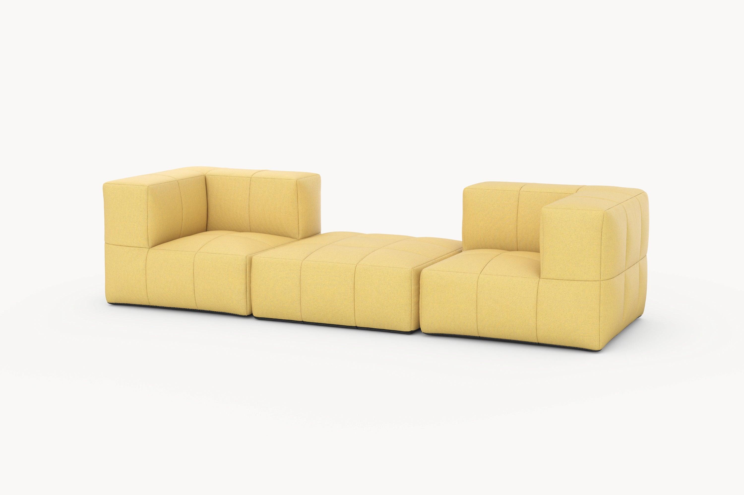 Marshmallow Modular Sofa: Zweisitziges gelbes Sofa mit großen Kissen, inspiriert von Marshmallows, modular gestaltbar für individuellen Komfort. Hochdichte, nachhaltige Materialien bieten Langlebigkeit und Stil für Außenbereiche.