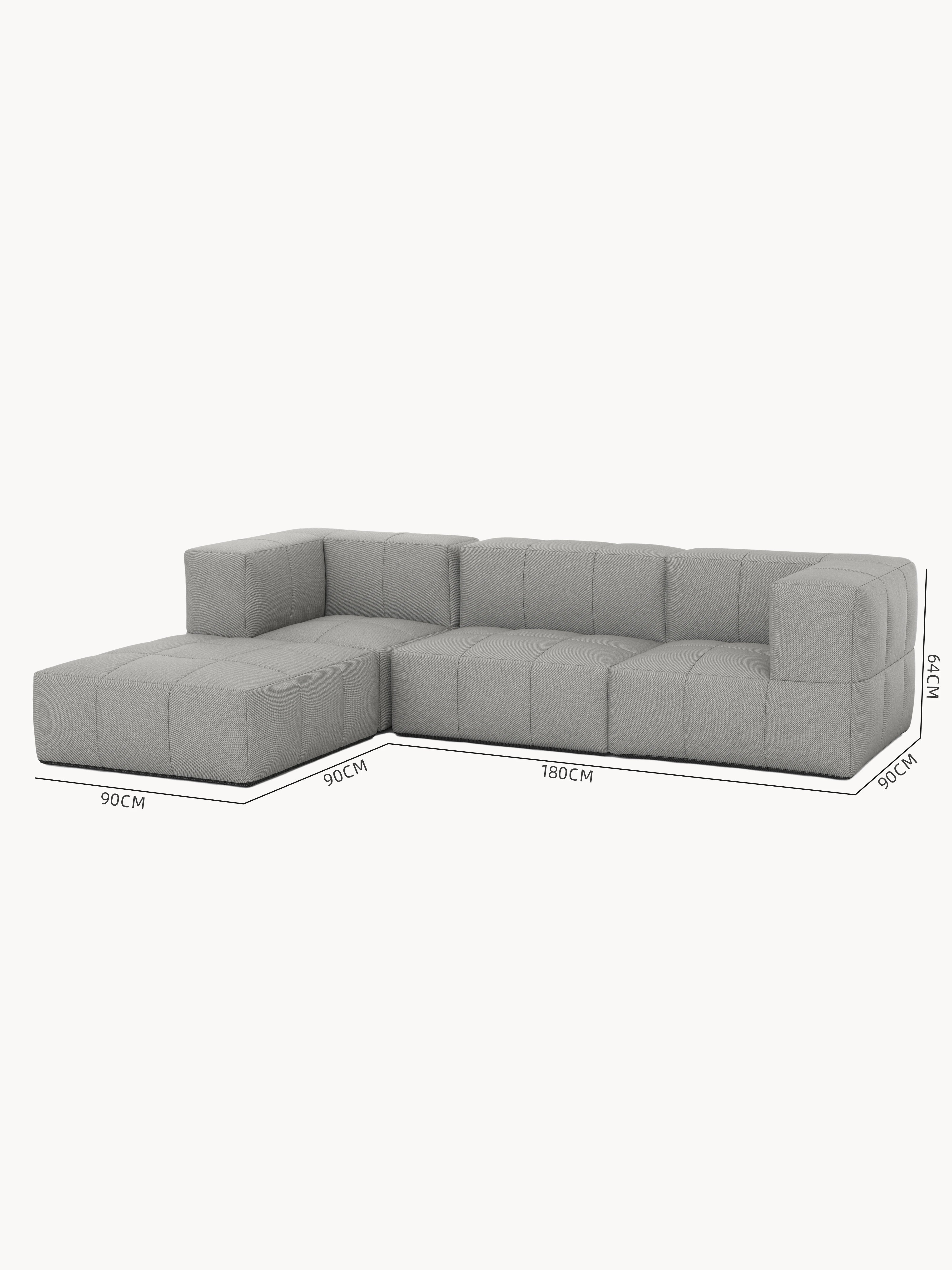 Nahaufnahme des Marshmallow Modular Sofa Sets (4-Sitzer) von Finqa, inspiriert von Marshmallows mit modularen Elementen, die Flexibilität und Komfort bieten. Ideal für nachhaltige Outdoor-Gestaltungen.