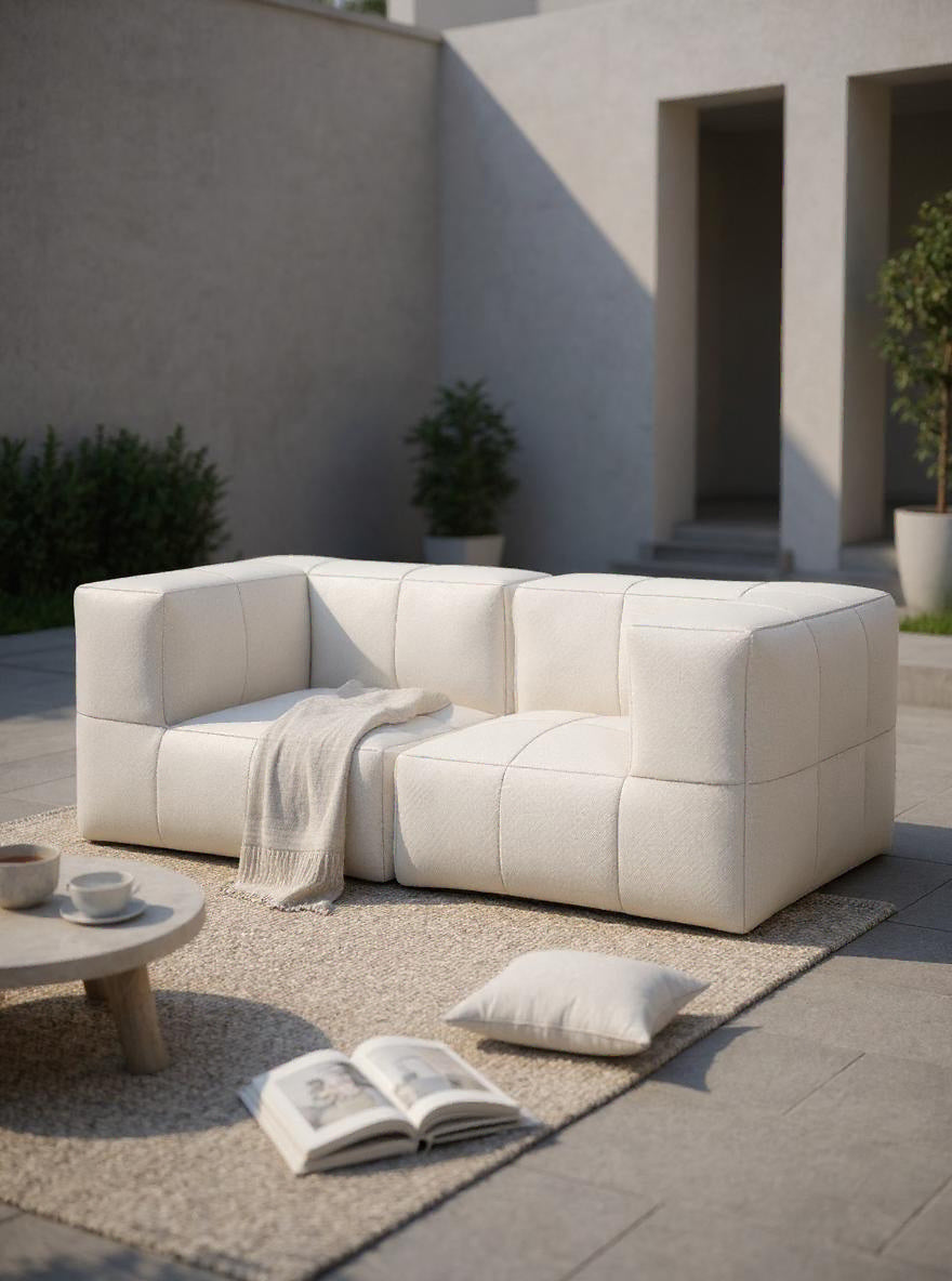 Marshmallow Modular Sofa Set S von Finqa: Ein vielseitiges, modulares Sofa inspiriert von Marshmallows, ideal für Lounges; bietet nachhaltigen Komfort mit wasserabweisenden, recycelten Stoffen und flexibler Gestaltung.
