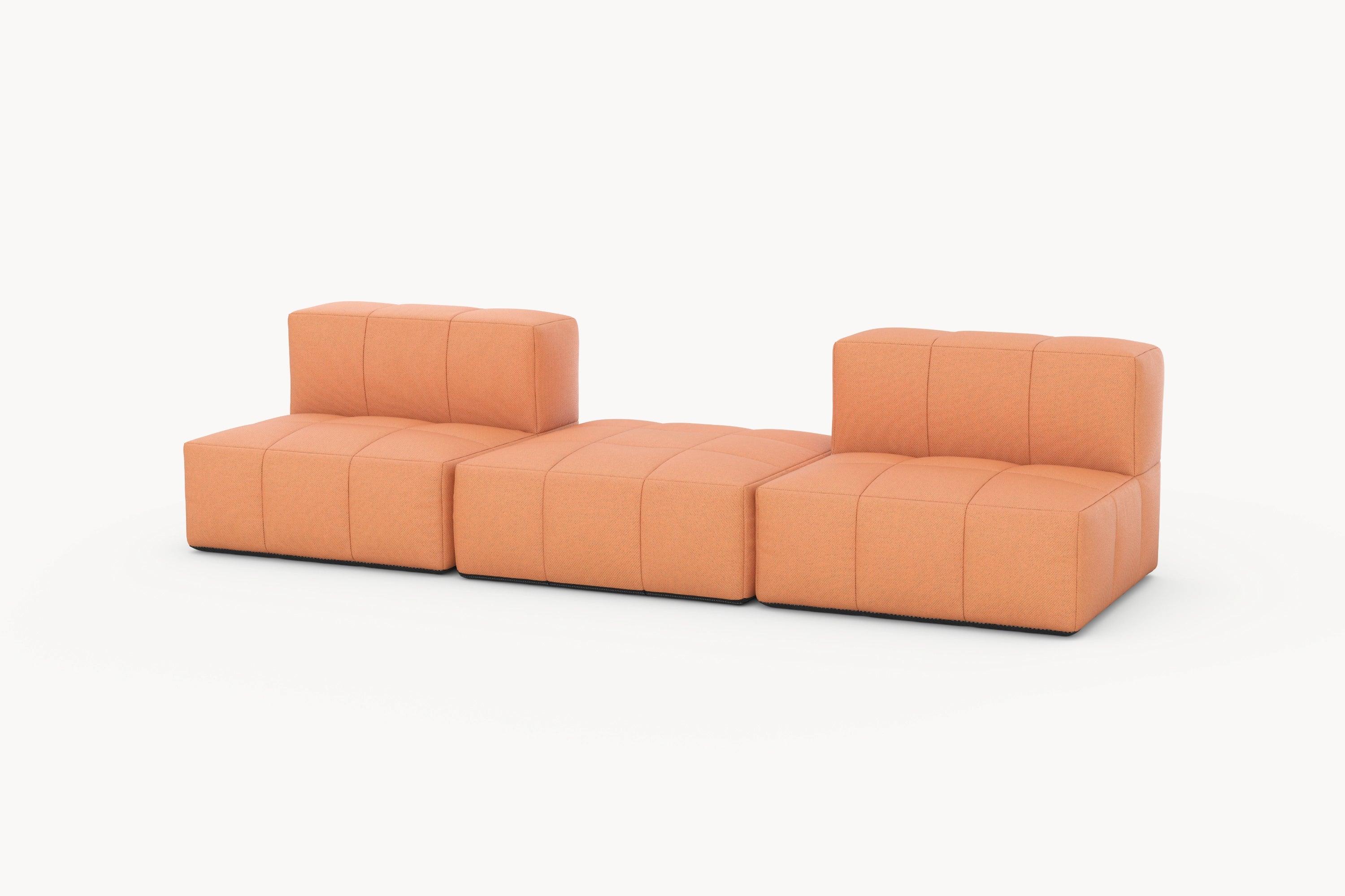 Das Marshmallow Modular Sofa von Finqa zeigt eine Gruppe von anpassbaren Sofaelementen, inspiriert von Marshmallows, mit modularen Gestaltungsmöglichkeiten für individuellen Komfort und nachhaltiges Design.
