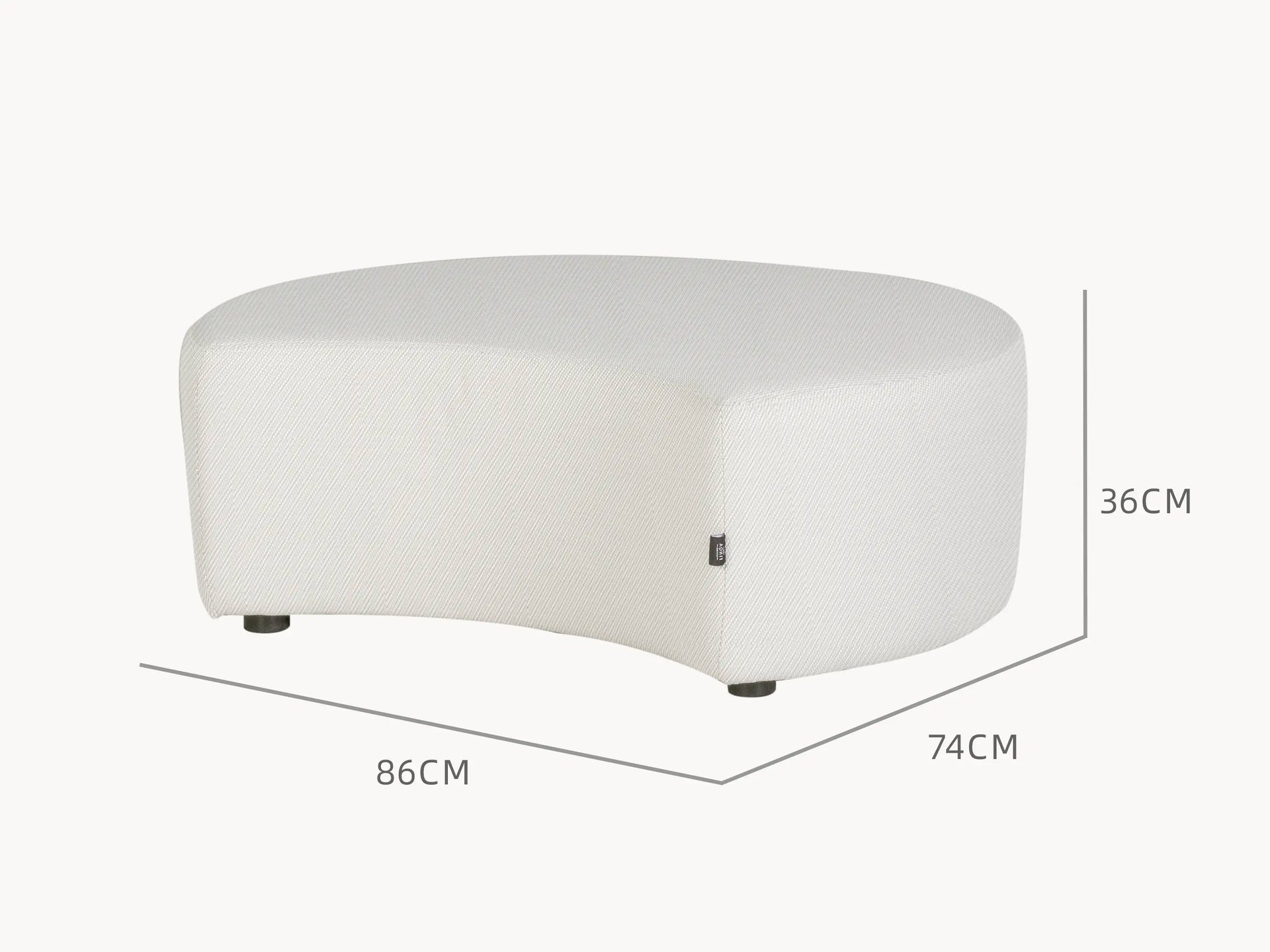 Santorini Garten C-Form Ottoman in elegantem Design, inspiriert von mediterranen Linien. Vielseitiges, modulares Möbelstück für den Außenbereich, bietet stilvollen Komfort und flexible Anordnungsmöglichkeiten für Garten oder Terrasse.