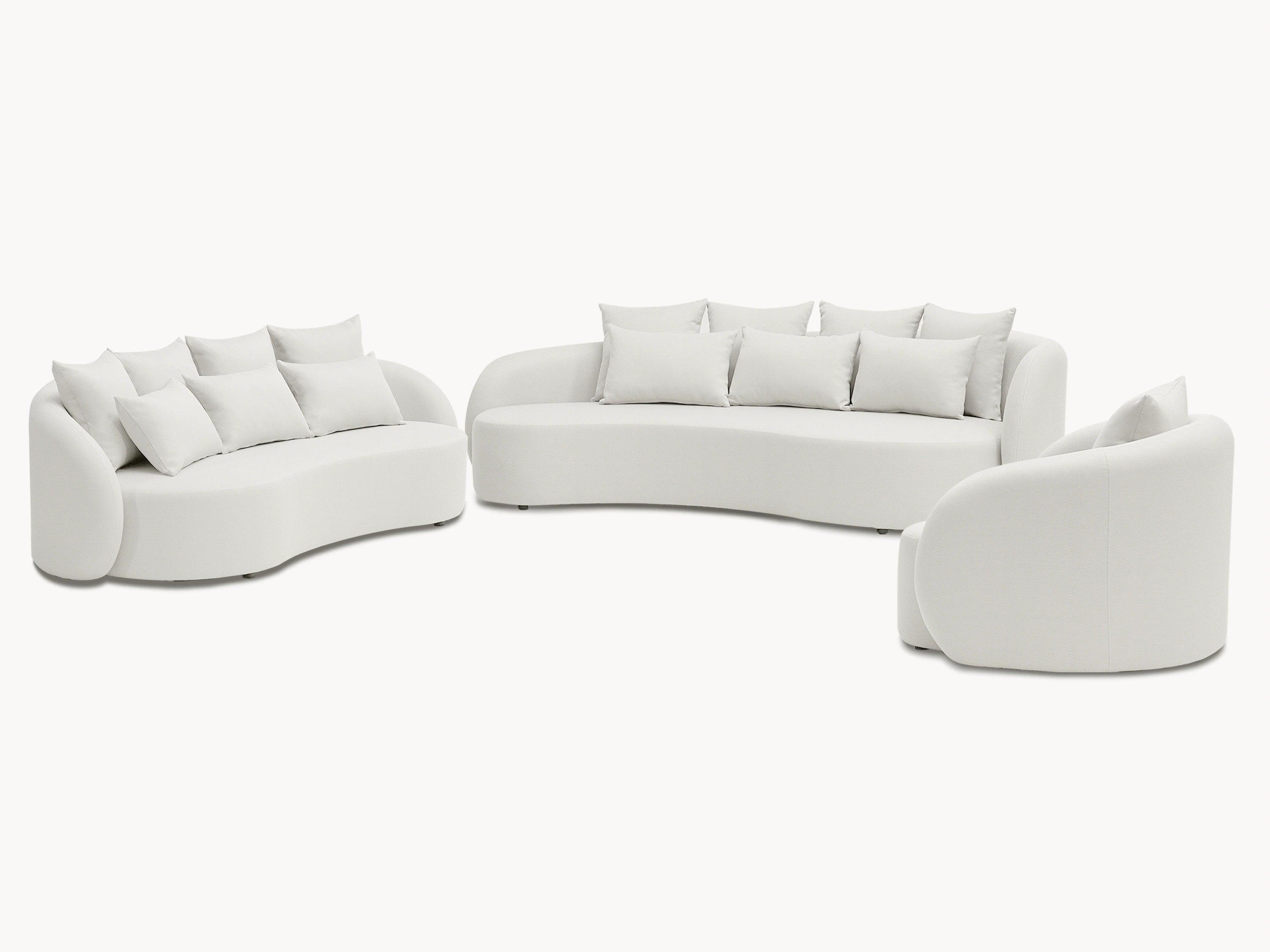 Santorini Garten Loungesofa Set (6-Sitzer) mit weißen, modularen Sofaelementen und Kissen, inspiriert von mediterranem Design, bietet flexible Anordnungsmöglichkeiten für luxuriöse Outdoor-Gestaltung.