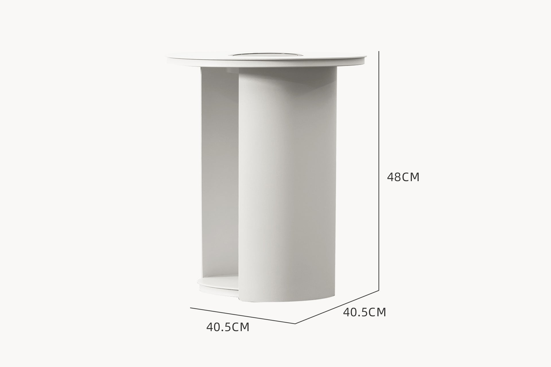 Die Santorini Garten Solar-Leuchtetisch-Sofagarnitur zeigt ein dynamisches, ungleichmäßiges Design, inspiriert von mediterranen Blütenblättern, perfekt für flexible, stilvolle Outdoor-Arrangements im Finqa-Stil.